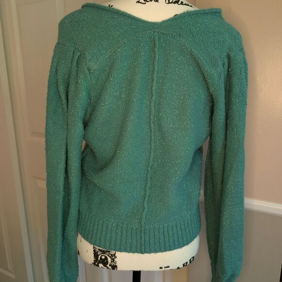 Free People Green V-Neck Sweater - Picture 4 of 7